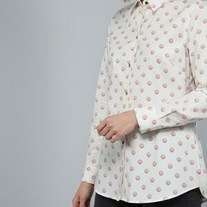 Coastal Seashell Chico's White Coral Cotton No-Iron Button Down Size 0